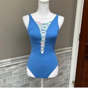 ⭐️⭐️⭐️Lilly Pulitzer Isle Lattice One Piece Swim Suit